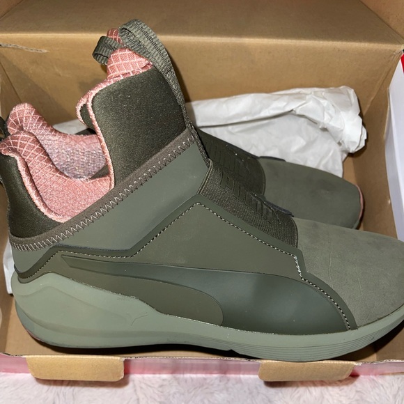 Puma Olive & Pink Sneakers - Picture 3 of 4